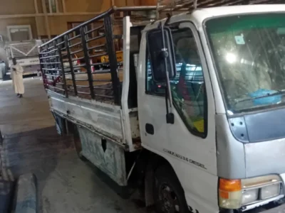 النقل والتوصيل لي الجمعيات الخيرية بالرياض تاخذ الاثاث المستعمل