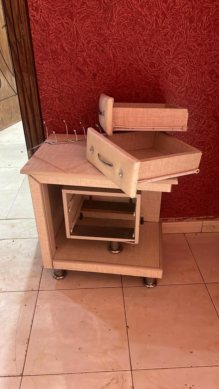 التخلص من الاثاث القديم بالرياض 0508857593