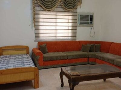 نقل الاثاث جمعية خيرية تستقبل تاخذ الاثاث المستعمل بالرياض 0542284584