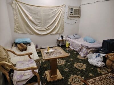 التخلص الأثاث بالرياض رمي طش اثاث قديم تالف خربان متكدس بالرياض