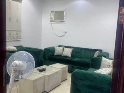 توصيل الأثاث جمعية خيرية تاخذ تستقبل الاثاث المستعمل بالرياض