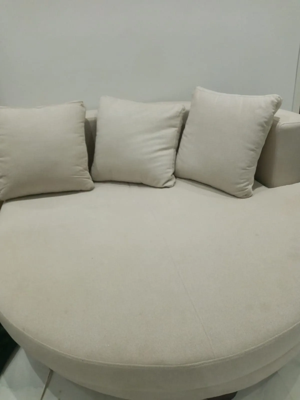 دينا توصيل الاثاث للجمعيه الخيرية 0556723860