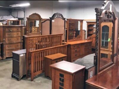 توصيل جمعية خيرية تستقبل المستعمل بالرياض تاخذ الاثاث 0542284584