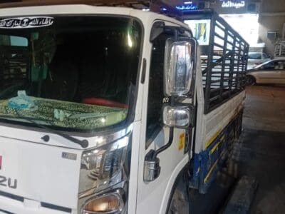 دينا توصيل الاثاث الي الجمعية الخيرية بالرياض