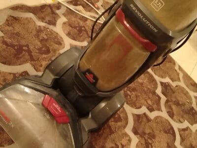 مكنسه كهربائيه غمغري