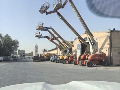 رافعات مقصيه للايجار سيزر ومان لإيجاد