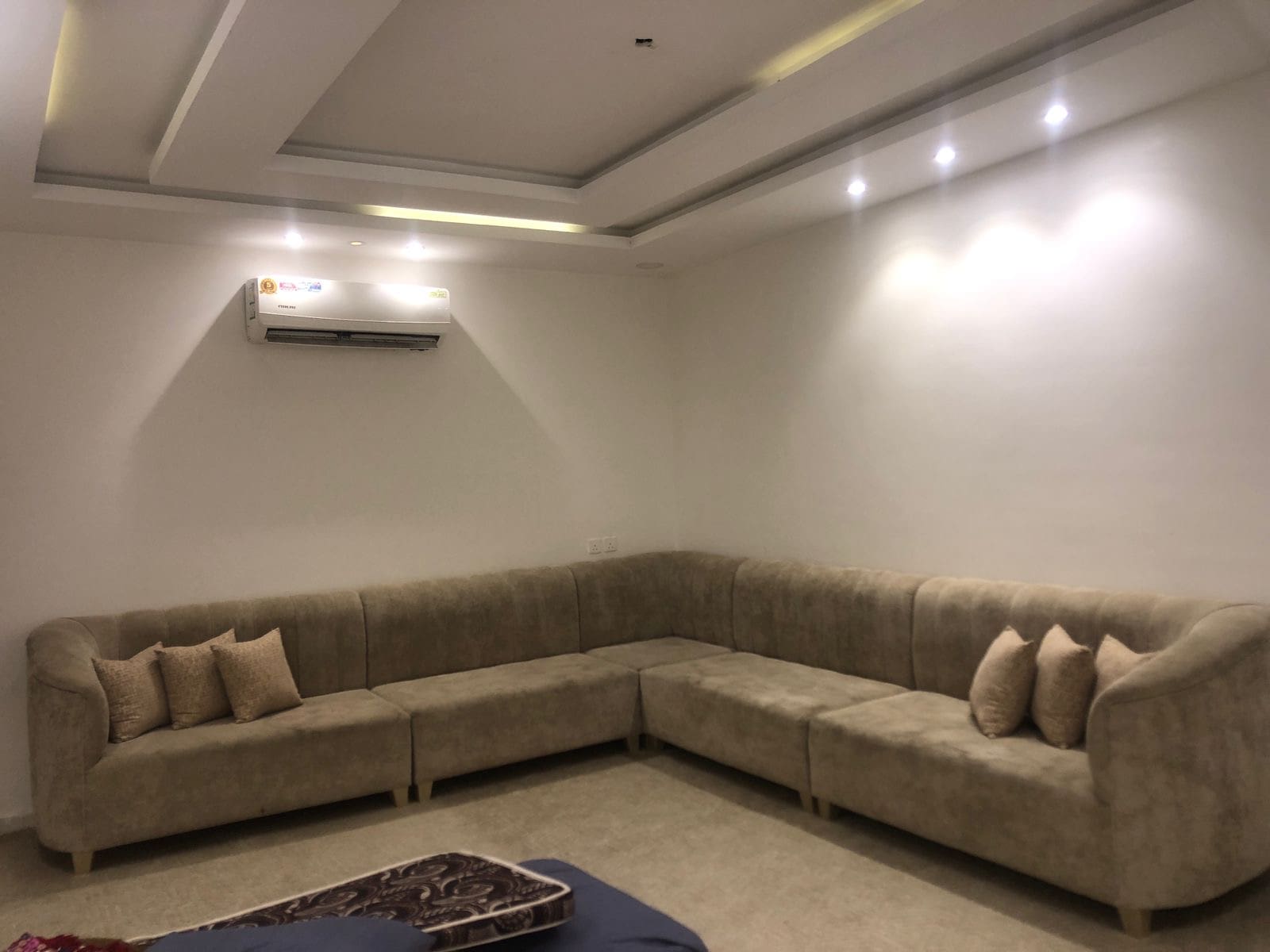 توصيل جمعية خيريه تستقبل اثاث مستعمل بالرياض