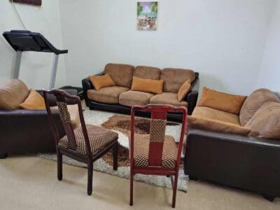 طش اثاث قديم بالرياض التخلص من اثاث قديم 0506588474