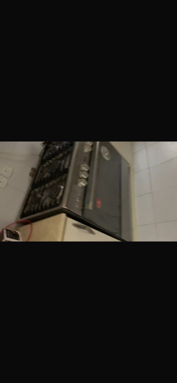 التخلص من الاثاث القديم حي الجزيرة 0559619194