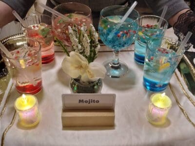 ‏حقين الضيافة خدمات الضيافة يقدمون ضيافة قهوجيات في جدة0555048727