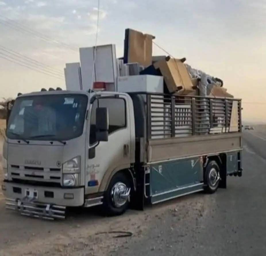 نقل عفش داخل وخارج تبوك مع الفك والتركيب
