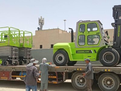 رافعه شوكية للايجار المدينة فوركلفت للايجار المدينة 0578601789